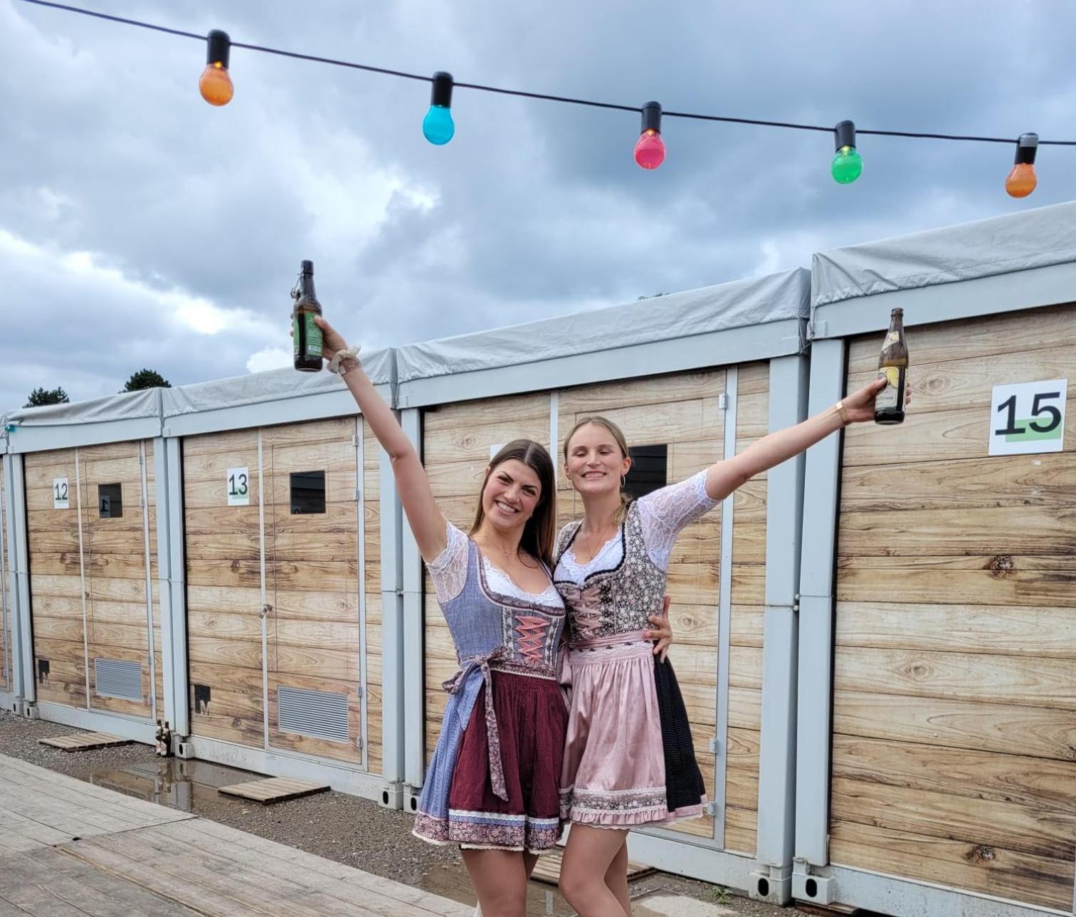 Oktoberfest Wiesn Camp Lodge München Exterior foto